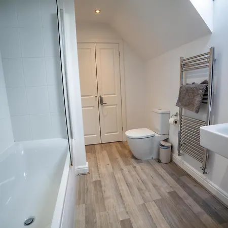 Semesterbostad Rockpool At The Bay Village Filey, 3 Bed Sleeps 6 Dog Friendly, Free Leisure Facilities, Direct Access, Pub & Shop