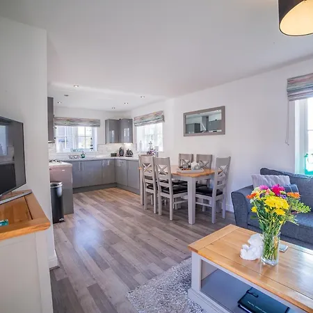 Rockpool The Bay Filey, 3 Bed Sleeps 6 Dog Friendly * Filey